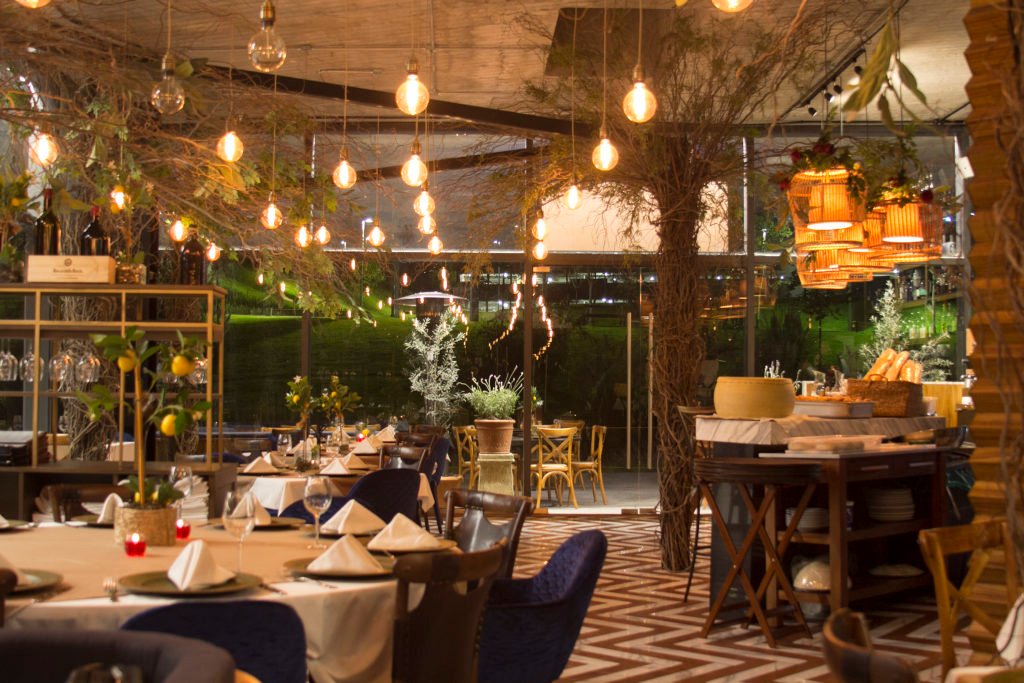 RESTAURANTE FORNO DI CASA ABRE PUERTAS EN PARQUE LA