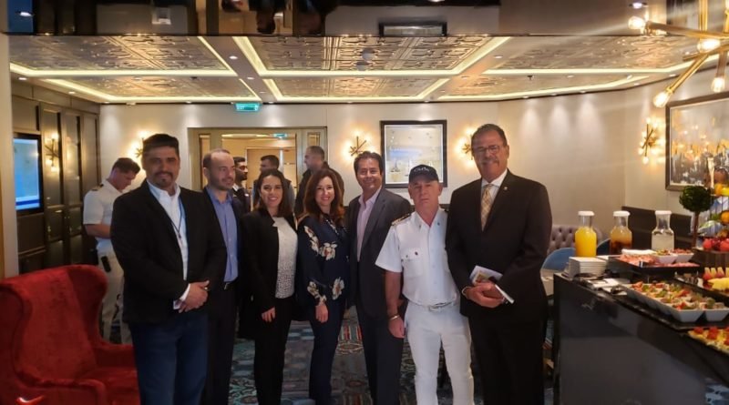 REALIZA SU VIAJE INAUGURAL A ENSENADA EL CRUCERO CARNIVAL PANORAMA