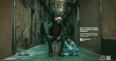 “Bad Santa” La campaña navideña de Reinserta que llama a la acción para proteger a las infancias de la violencia del crimen organizado.