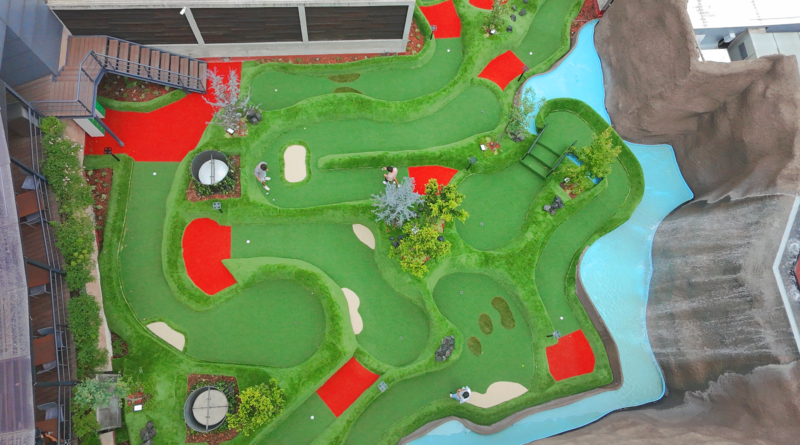El Minigolf reabre sus puertas en Metrópoli Golf Center y promete una experiencia renovada.