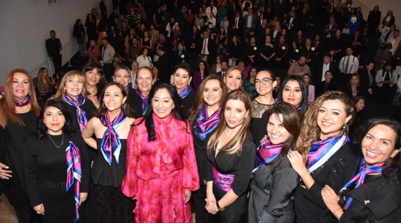 Isabel Ortiz Rojas asume la presidencia de AMMJE Ciudad de México 2025-2027.