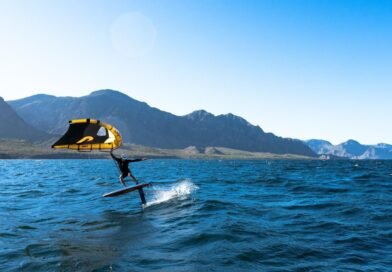Foil Baja California Sur 2026: Éxito total en la travesía de foil por el Mar de Cortés.
