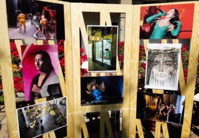 Yolanda Andrade y fotógrafas mexicanas, dialogan sobre identidad, memoria y creación en encuentro de Fujifilm.