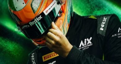 Piloto mexicano cumple con creces su debut en el histórico Circuito Barcelona-Cataluña.