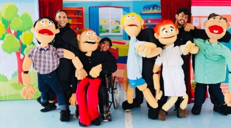 «Los cuatro amigos de siempre»; una obra inclusiva muy inteligente.