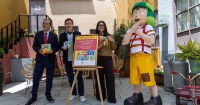 Una experiencia inspirada en El Chavo, para que las familias compartan historias y, sin querer queriendo, se enamoren de la lectura.