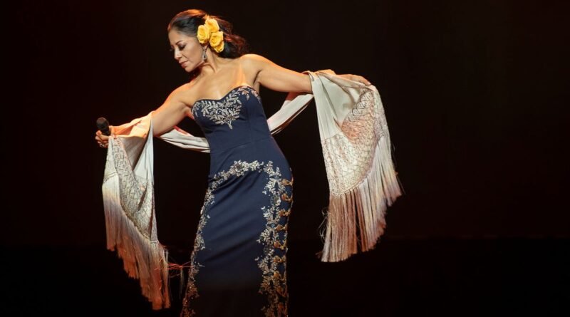 Una noche de pasión y tradición en el Teatro Metropólitan.
